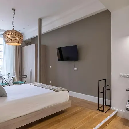 Homestay Plaza Nueva 8